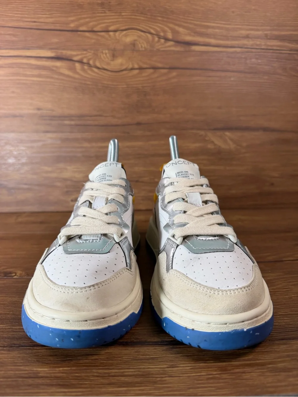 Oncept Phoenix Sneaker Leather Shoes Women’s‎ Size 6.5